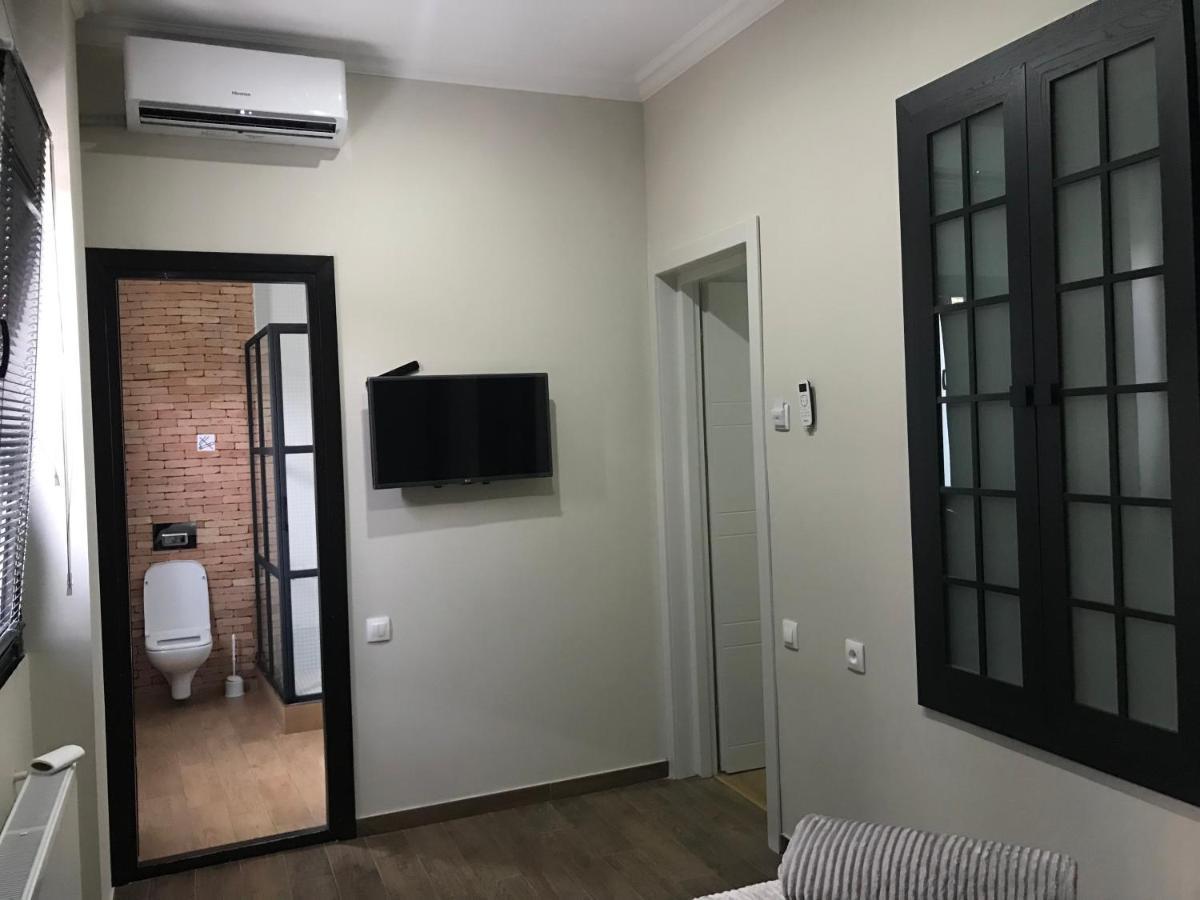 D And D Hotel Tbiliszi Kültér fotó